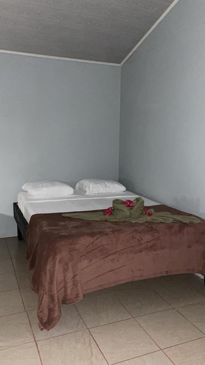 Cabinas Corcovado Green Parrot, Los Planes Drake Drake Bay Exterior photo